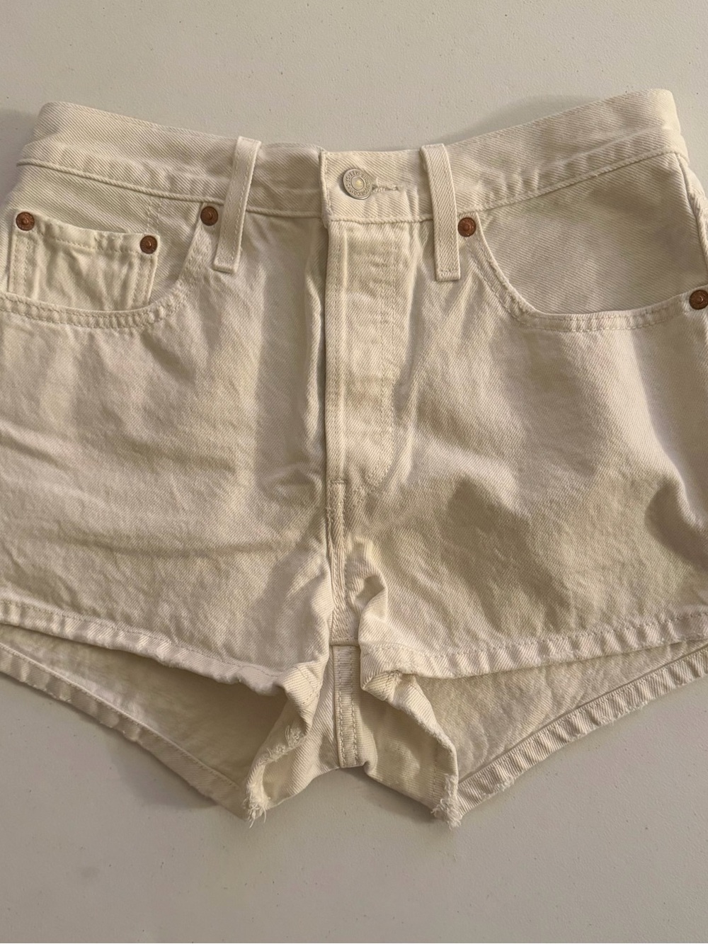 Levi's Cream High-Rise Denim Shorts